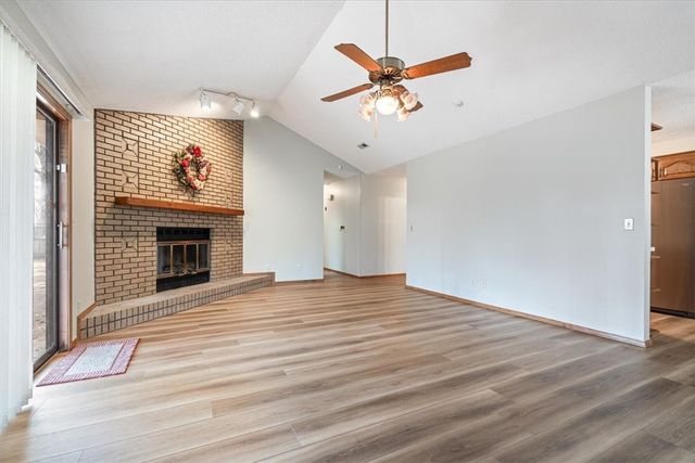 2847 Dove Drive, Fayetteville, AR 72704