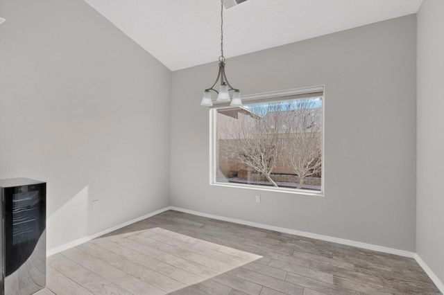 2511 Sunset View Street SW, Los Lunas, NM 87031