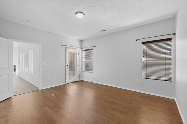 2511 Sunset View Street SW, Los Lunas, NM 87031