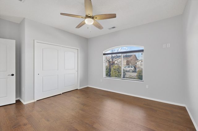 2511 Sunset View Street SW, Los Lunas, NM 87031