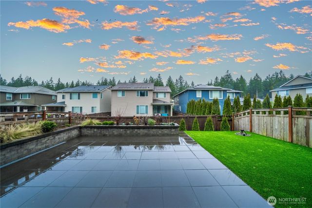 33260 Glacier Avenue SE, Black Diamond, WA 98010