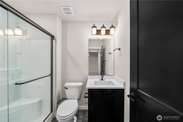 33260 Glacier Avenue SE, Black Diamond, WA 98010