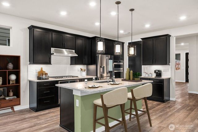 33260 Glacier Avenue SE, Black Diamond, WA 98010