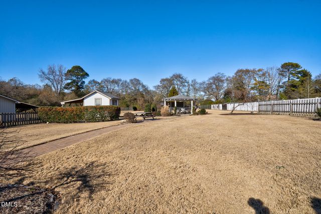 7716 La Finca Road, Elm City, NC 27822