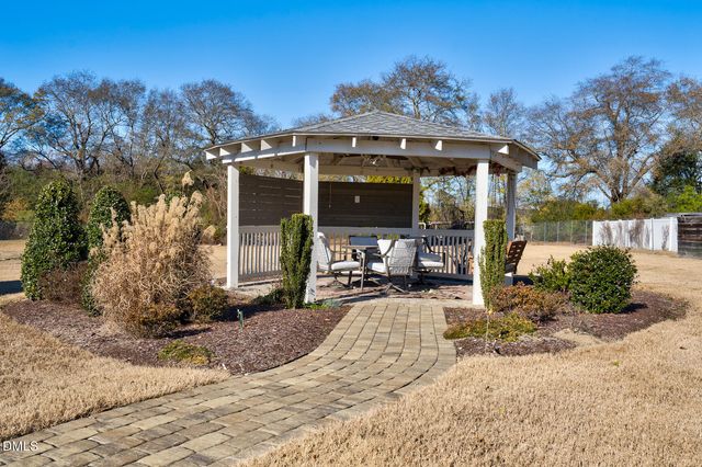 7716 La Finca Road, Elm City, NC 27822