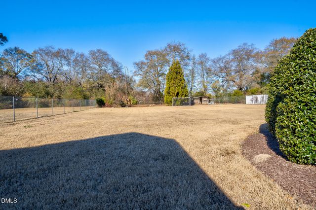 7716 La Finca Road, Elm City, NC 27822