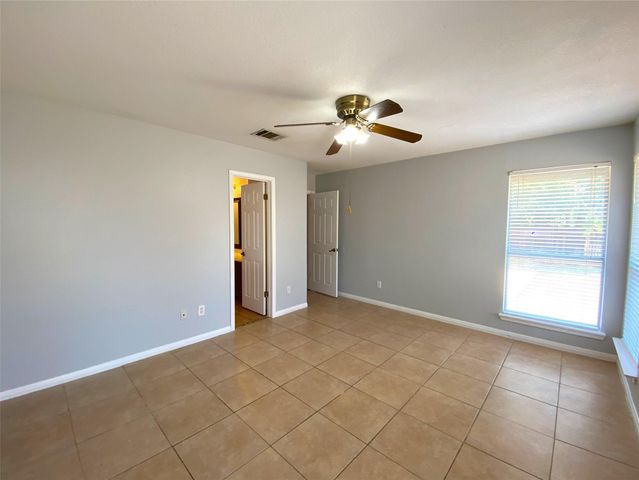 2308 Wright CIR, Round Rock, TX 78664