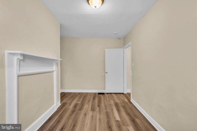 17 E FEDERAL ST, Burlington, NJ 08016