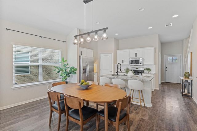 152 Marienfeld LN, Georgetown, TX 78626