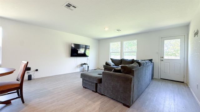 6735 Carlton Crest, San Antonio, TX 78253