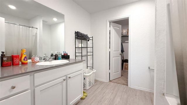 6735 Carlton Crest, San Antonio, TX 78253