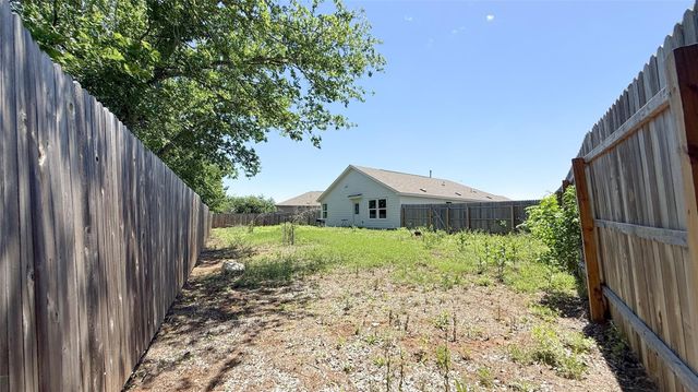 6735 Carlton Crest, San Antonio, TX 78253