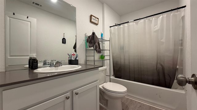 6735 Carlton Crest, San Antonio, TX 78253