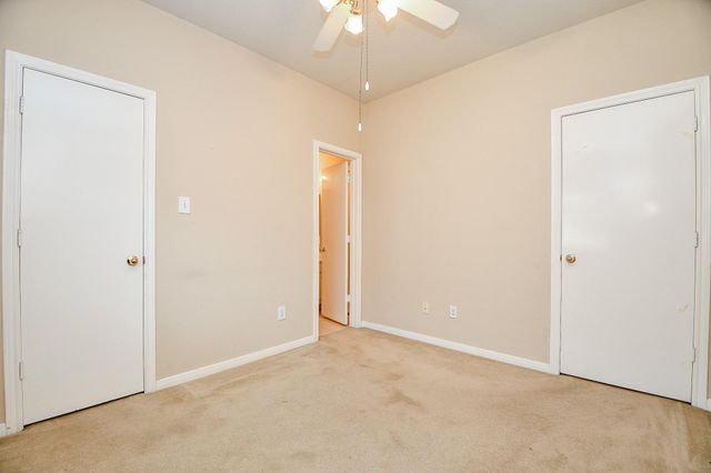1816 Oak Lodge Drive, Pearland, TX 77581