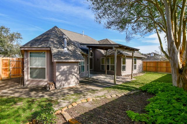 1816 Oak Lodge Drive, Pearland, TX 77581