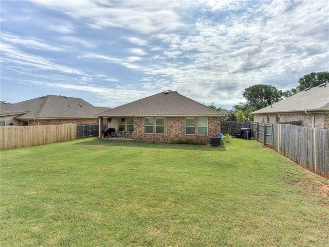 2909 Narrowleaf Lane, Oklahoma City, OK 73128