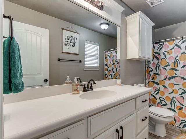 2909 Narrowleaf Lane, Oklahoma City, OK 73128