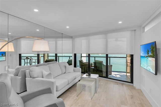 1085 E Bald Eagle DR E502, Marco Island, FL 34145