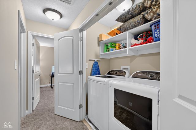 336 Neuman Way 9E, Carmel, IN 46032