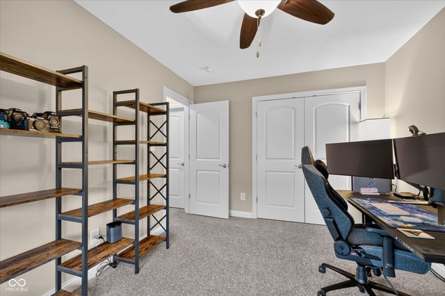 336 Neuman Way 9E, Carmel, IN 46032