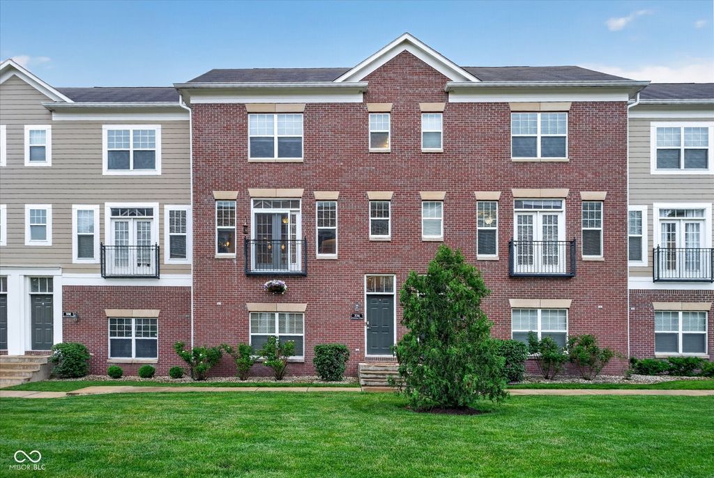 336 Neuman Way 9E, Carmel, IN 46032