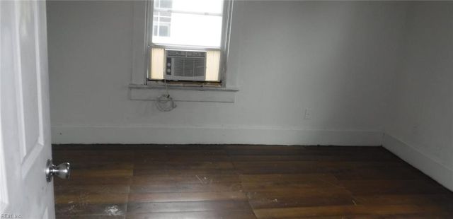 2013 Saint Denis AVE, Norfolk, VA 23509