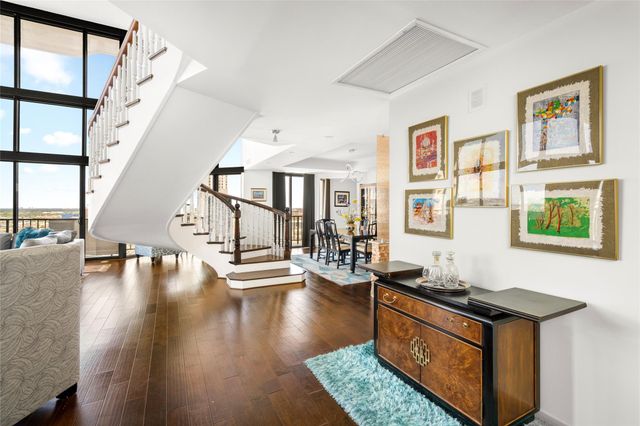 3350 Mccue Road 2402, Houston, TX 77056