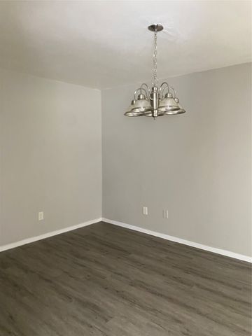 7924 Silverdale Drive, Dallas, TX 75232