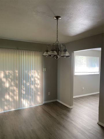7924 Silverdale Drive, Dallas, TX 75232