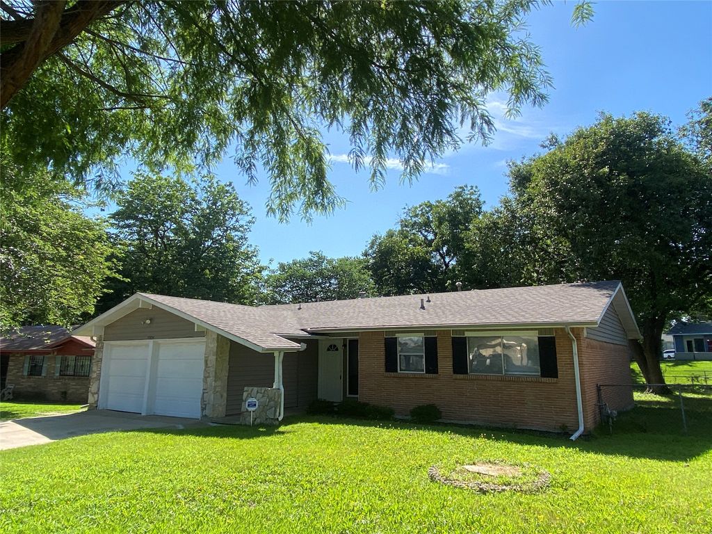 7924 Silverdale Drive, Dallas, TX 75232
