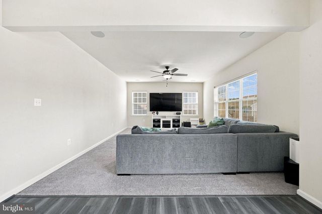 45694 TENNYHILL ST, California, MD 20619