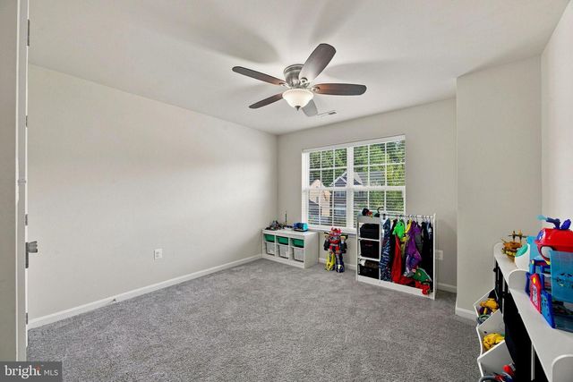 45694 TENNYHILL ST, California, MD 20619