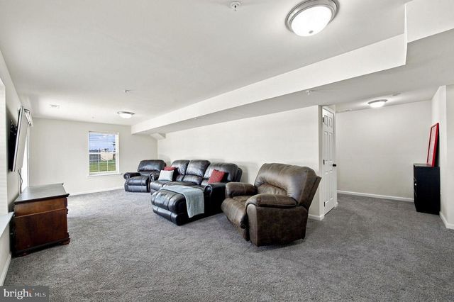 45694 TENNYHILL ST, California, MD 20619