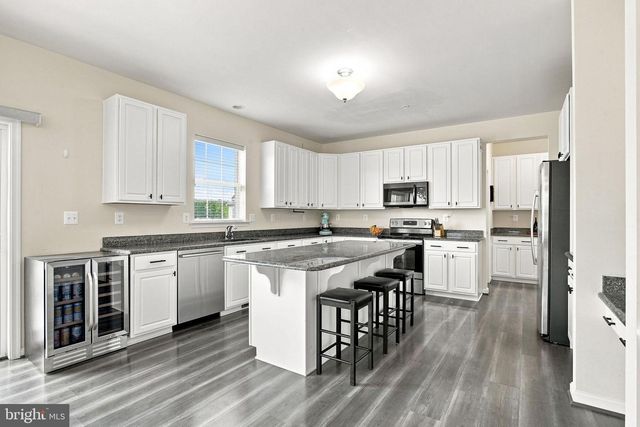 45694 TENNYHILL ST, California, MD 20619