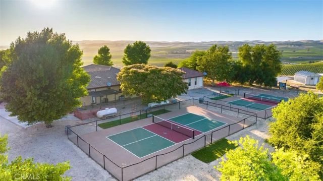 6130 Buckhorn Ridge, San Miguel, CA 93451