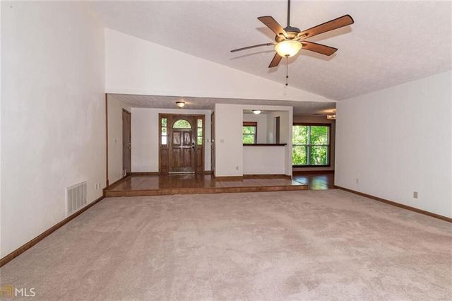 330 Broken Lance Place, Alpharetta, GA 30022