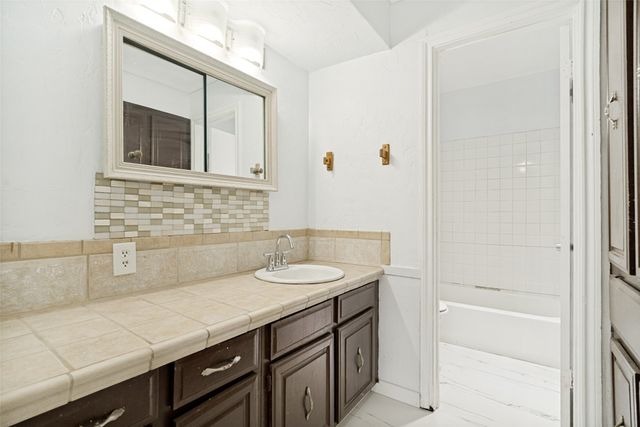 8805 N Normandale Street, Fort Worth, TX 76116