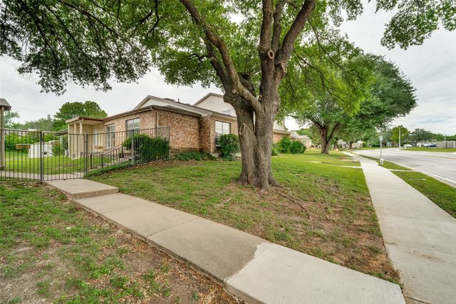 8805 N Normandale Street, Fort Worth, TX 76116