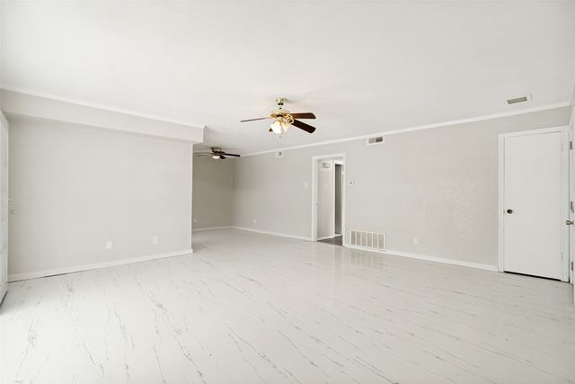 8805 N Normandale Street, Fort Worth, TX 76116