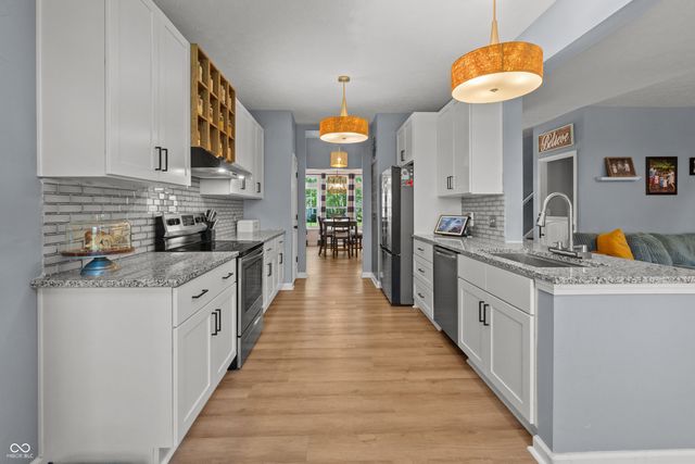 728 Stockbridge Drive, Westfield, IN 46074