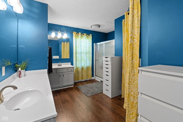 728 Stockbridge Drive, Westfield, IN 46074