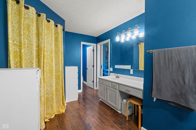 728 Stockbridge Drive, Westfield, IN 46074