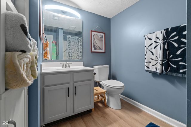 728 Stockbridge Drive, Westfield, IN 46074