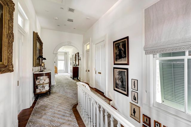 523 10th Street, Galveston, TX 77550