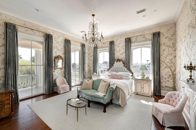 523 10th Street, Galveston, TX 77550