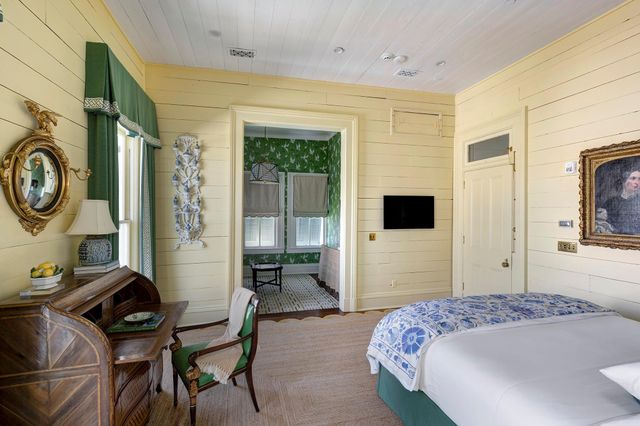 523 10th Street, Galveston, TX 77550