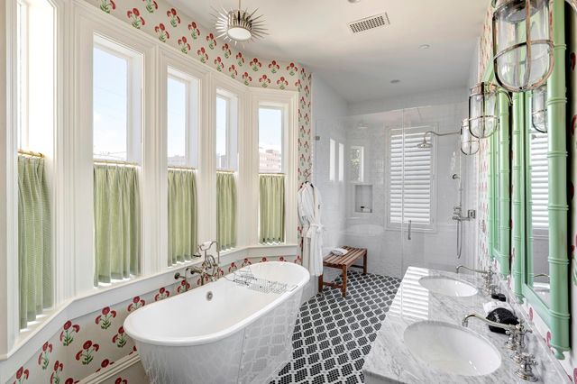 523 10th Street, Galveston, TX 77550