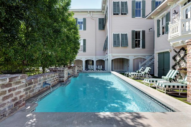 523 10th Street, Galveston, TX 77550