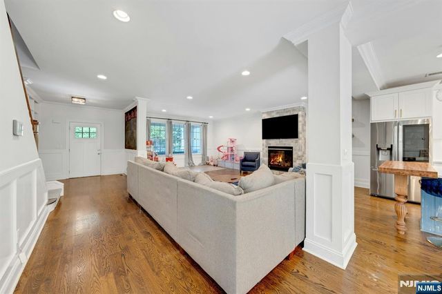 163 Woodward Avenue, Rutherford, NJ 07070