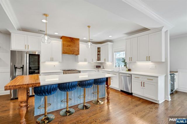 163 Woodward Avenue, Rutherford, NJ 07070